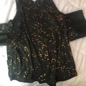 Cute gold flakes workout set! Olive green